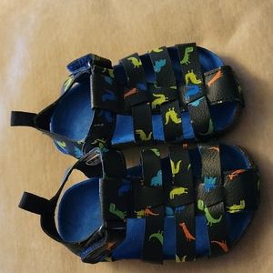 Carter's sz 6 boy dinosaur sandals.